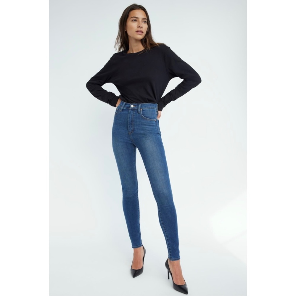 Denim Forum Lola High Rise Skinny in Dark Bleu N' Stormy